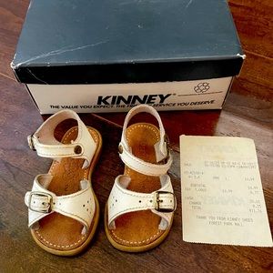 Vintage Kinney Baby size 2 shoes white sandals 1987